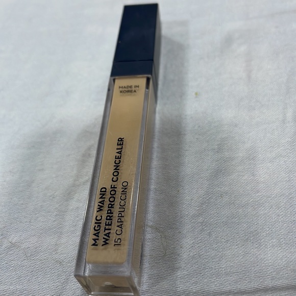 Sugar waterproof concealer 15 no - Picture 2 of 3